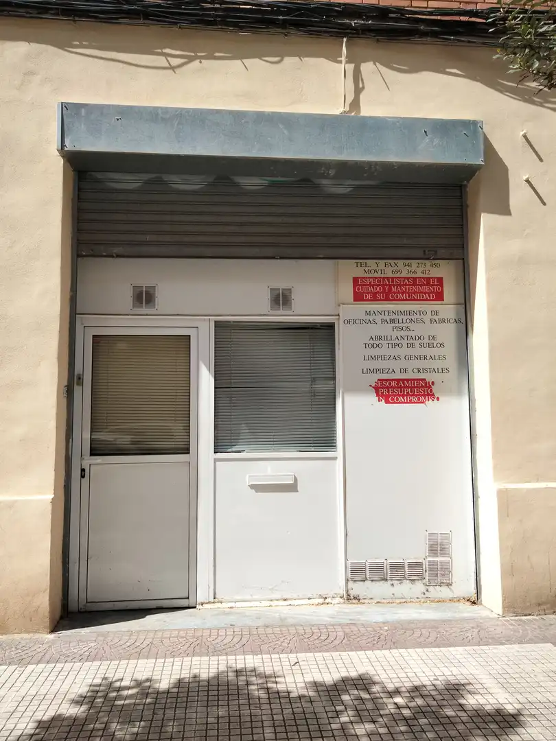 Local comercial en venta en San Millán - Ayuntamiento, imagen 2