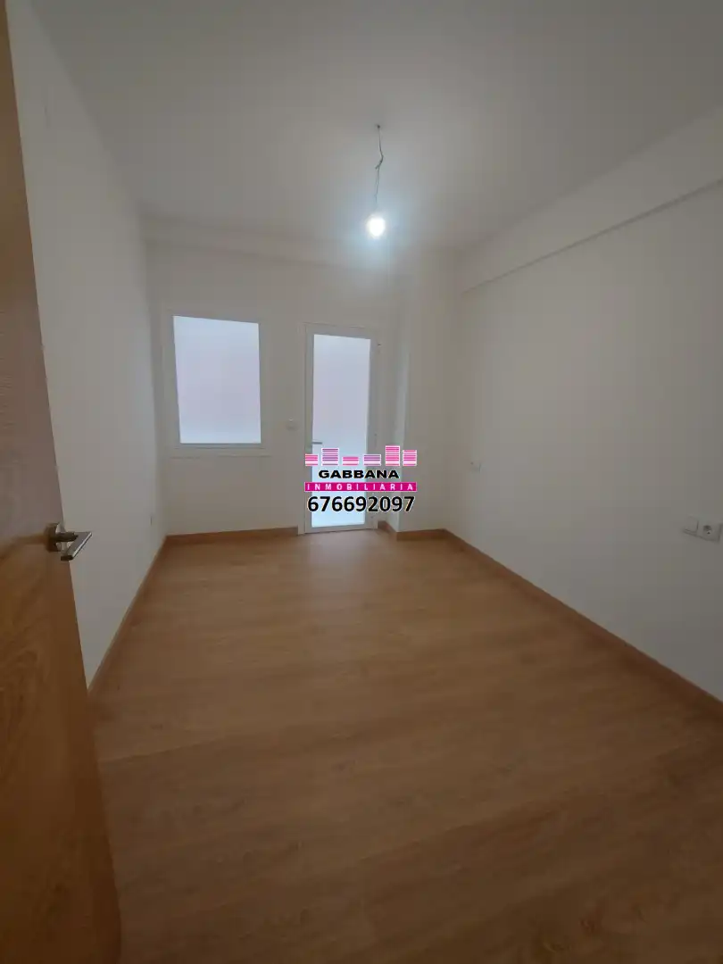 Piso de alquiler en Rúa de Jenaro de la Fuente, 50, Casablanca - Calvario