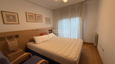 Foto 5 de Piso de alquiler en Calle de San Romualdo, Simancas,  Madrid Capital