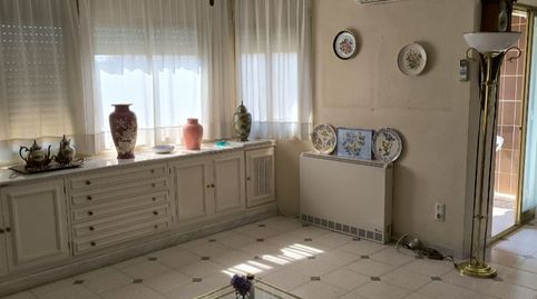 LUMINOSA Y AMPLIA VIVIENDA CON TERRAZA, imatge 3