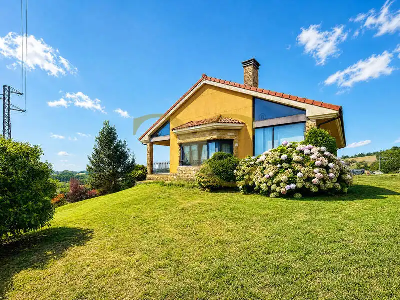 Exterior view of Houses for sale in Gijón   with Heating, Private garden and Terrace