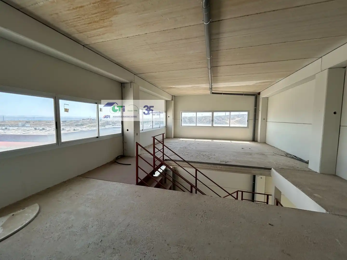 Nave industrial en venta en Zaragoza