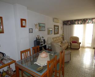 Sala d'estar de Apartament en venda en Malgrat de Mar amb Balcó i Piscina comunitària