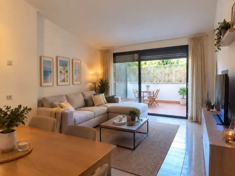 Sala de estar de Piso en venta en Sant Pol de Mar con Aire acondicionado y Terraza