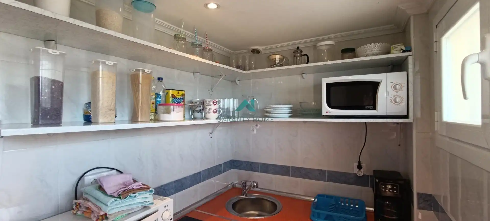 Kitchen of Study for rent in Laredo  with Private garden and Furnished