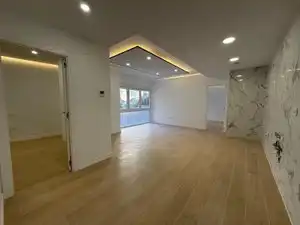 Büro zum Verkauf in Las Rozas de Madrid mit Klimaanlage, Heizung und Abstellraum