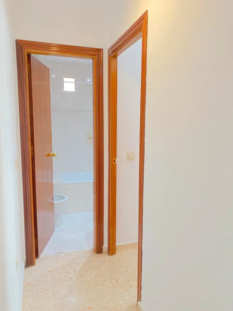 Wohnung mit Aufzug zur Miete in Calle Coronel Osuna, imagen 24