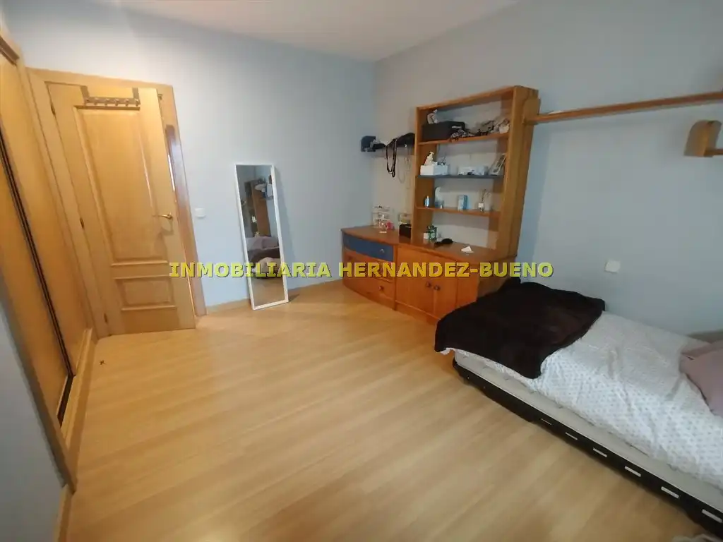 Habitación de Piso en venta en Salamanca con Calefacción