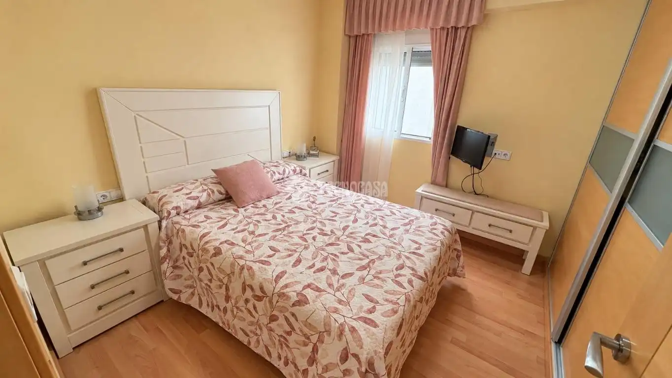 Habitación de Piso en venta en Valencia con Aire acondicionado y Balcón