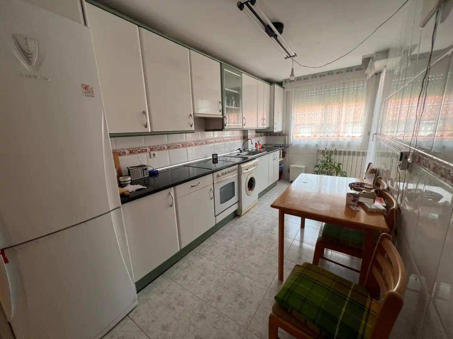 Cocina de Piso en venta en  Logroño con Calefacción, Parquet y Terraza