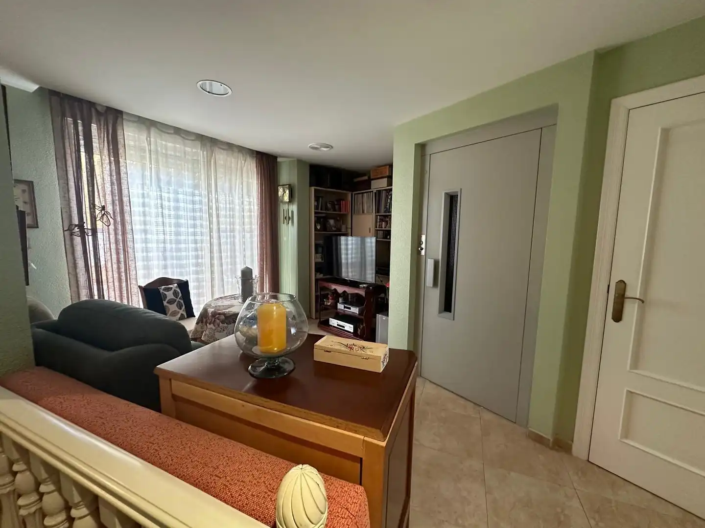 Sala de estar de Casa adosada en venta en Novelda con Aire acondicionado, Terraza y Trastero