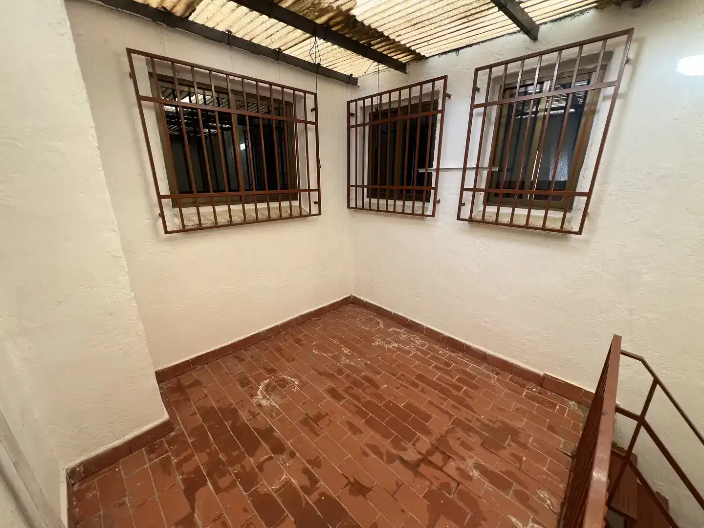 Casa adosada en venda en Guadix amb Traster i Balcó