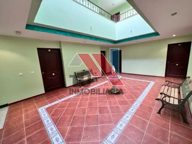 Piso en venta en El Carpio de Tajo con Calefacción, Parquet y Balcón