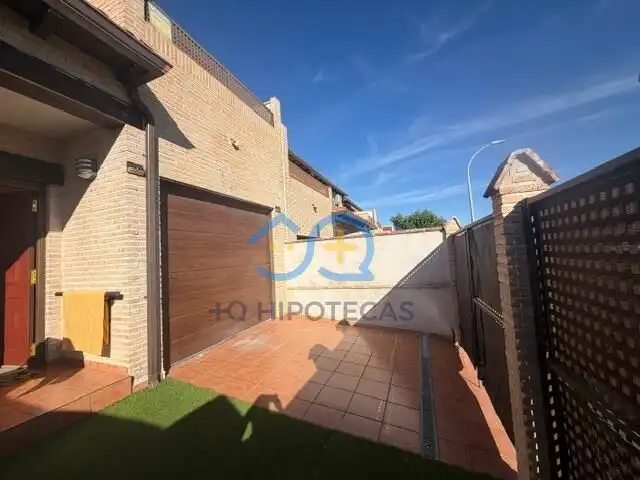 Reihenhaus mit Pool zum Verkauf in Yuncos, imagen 23