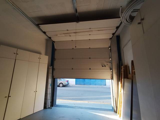 Local comercial en Alquiler en Centre Vila