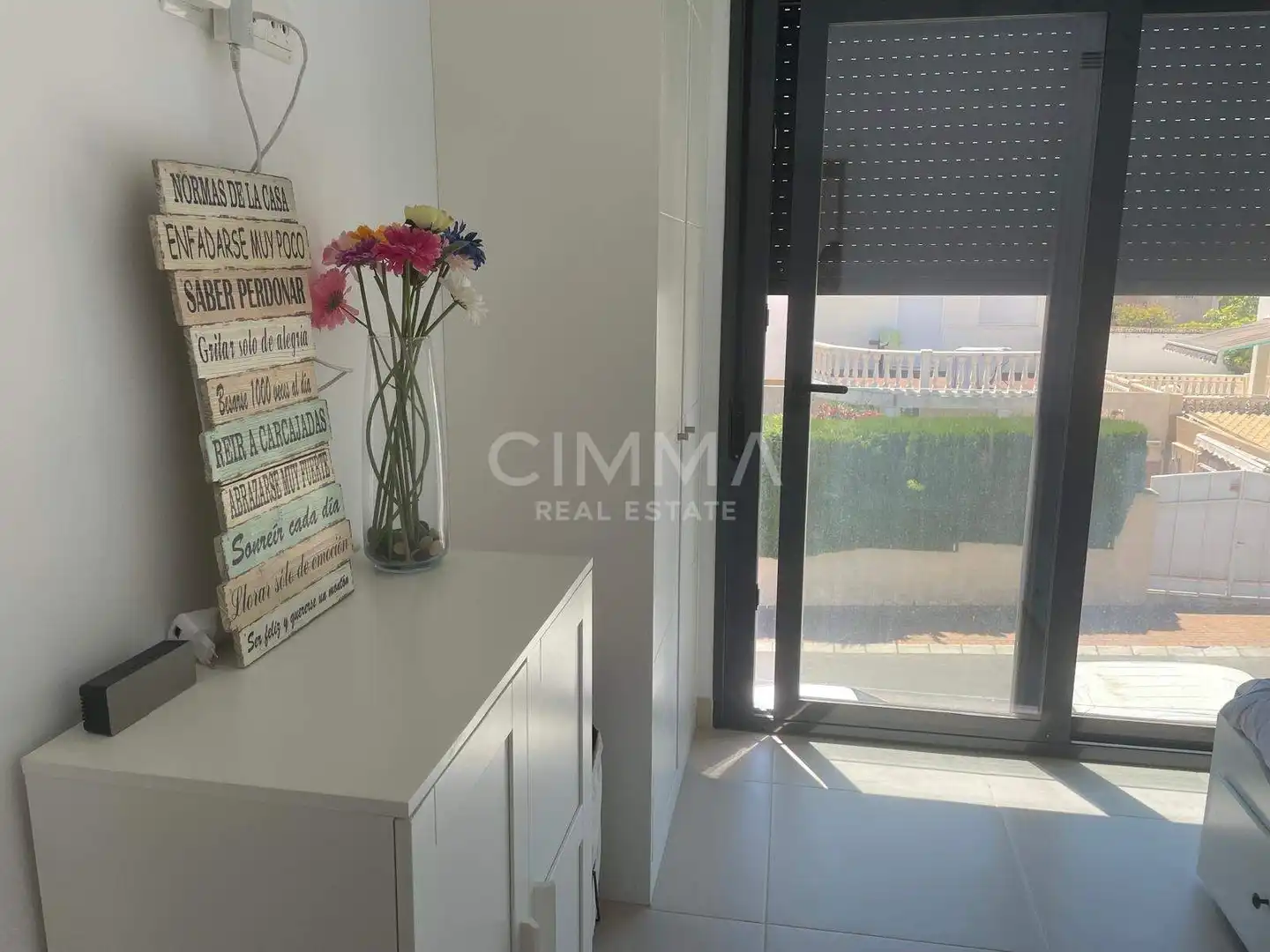 Habitación de Casa o chalet en venta en La Nucia con Aire acondicionado, Calefacción y Jardín privado