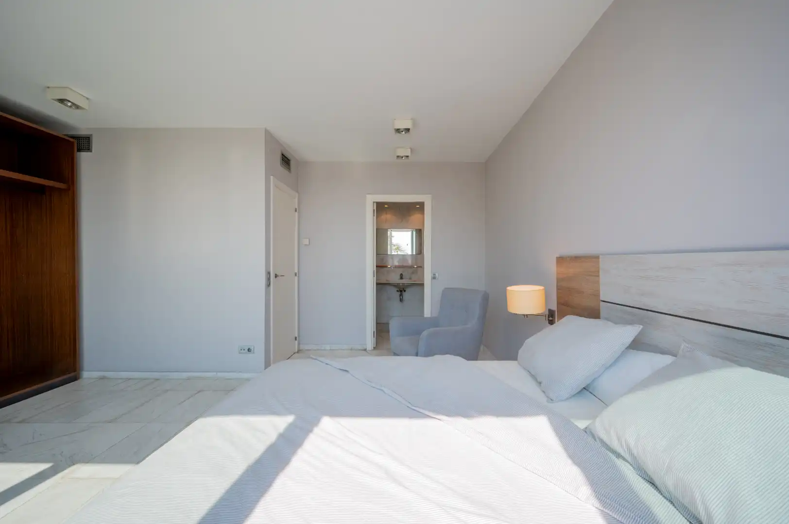 Habitación de Piso en venta en Barcelona con Aire acondicionado, Calefacción y Terraza