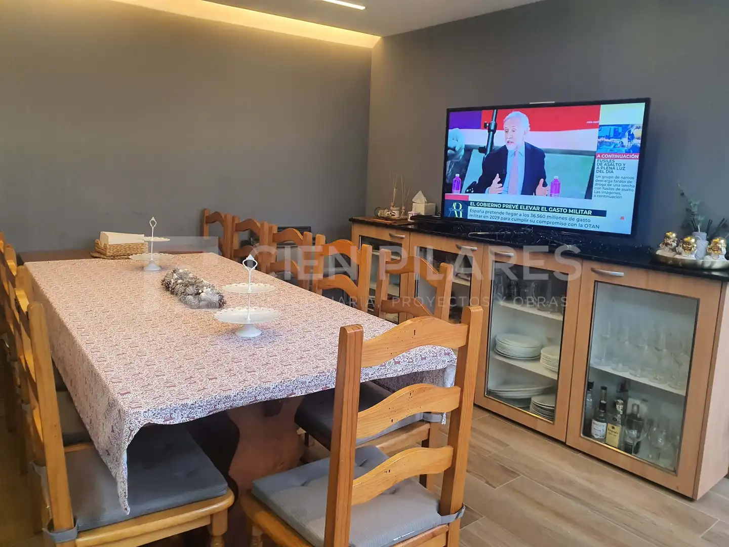 Dining room of Study for sale in Arnedo  with Air Conditioner, Heating and Furnished