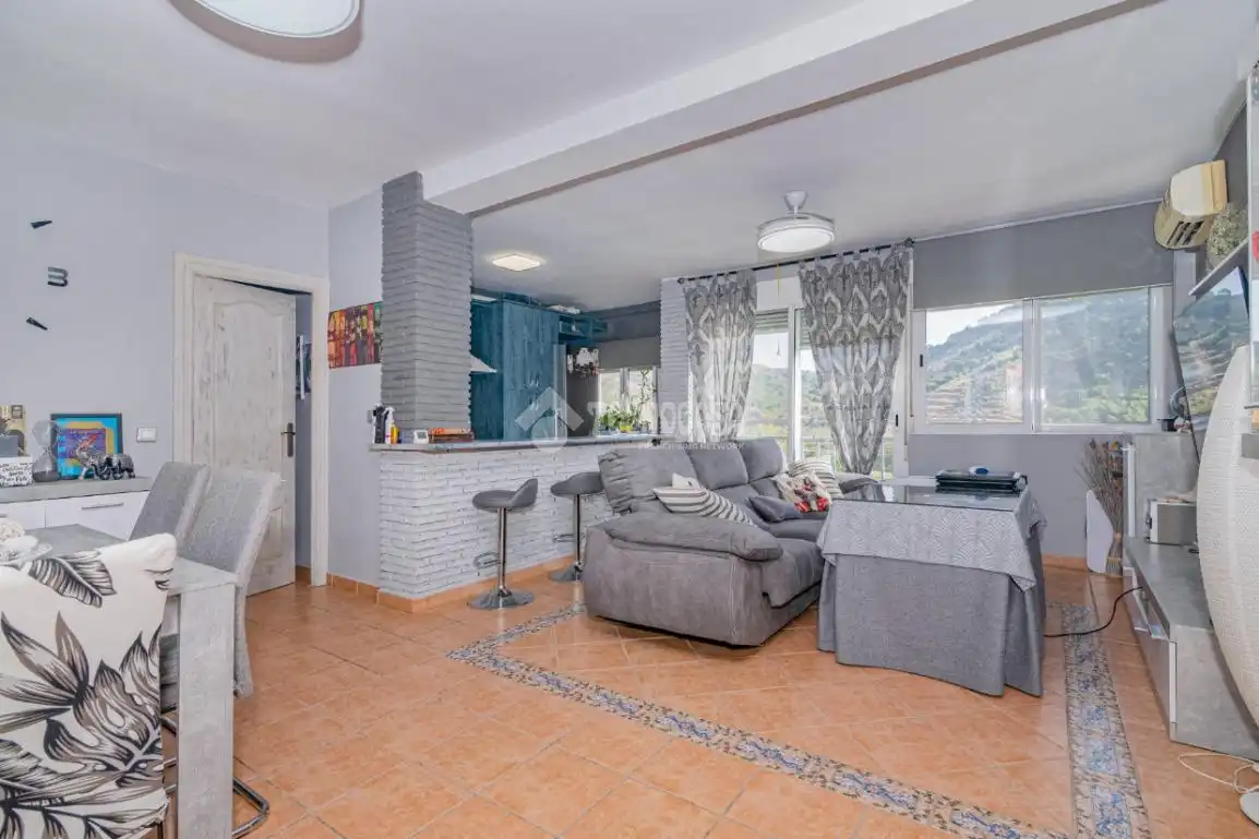 Living room of Flat for sale in Granada  with Air Conditioner