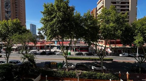 Foto 2 de Piso en venta en Avenida Mediterraneo del, Playa Levante, Benidorm