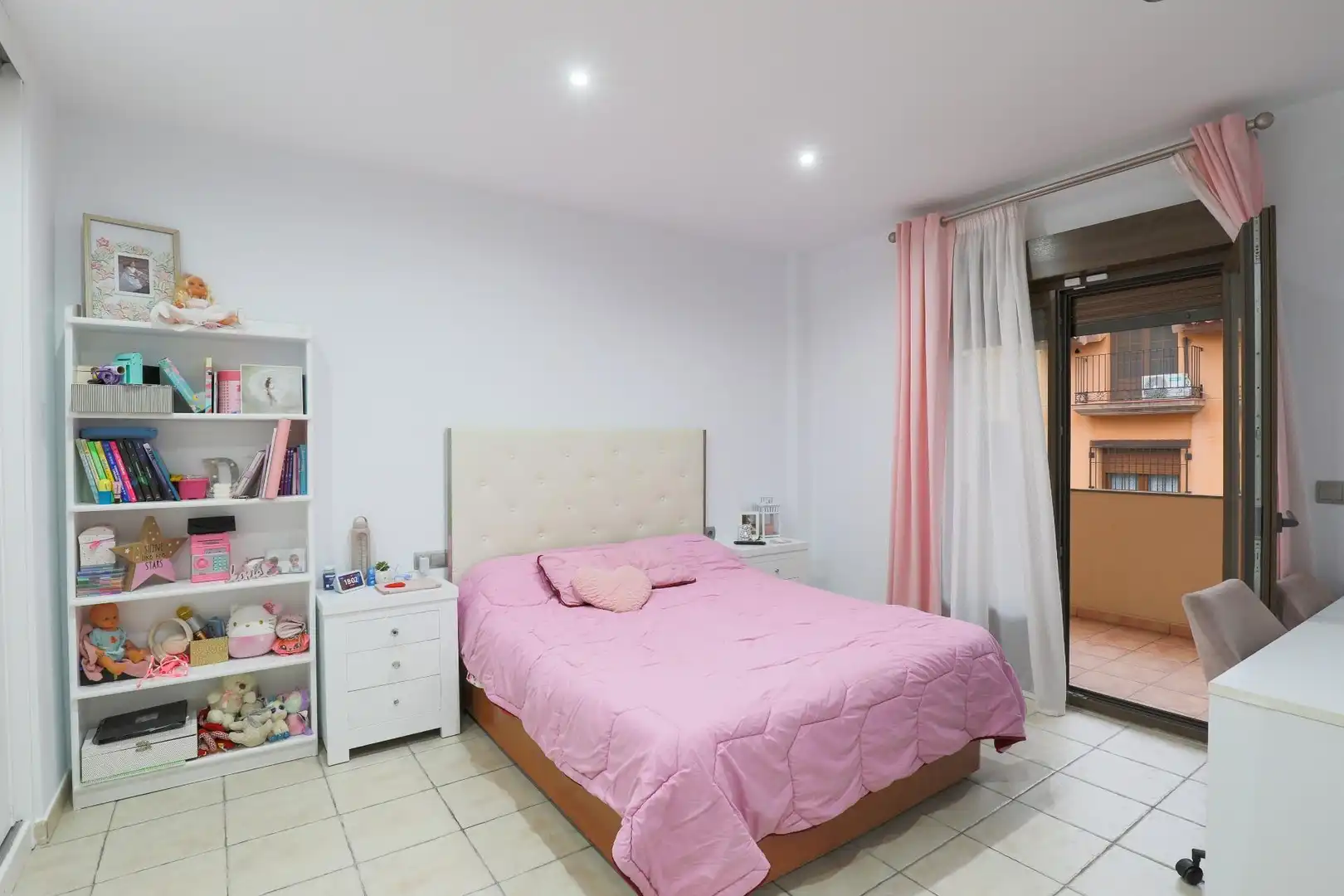 Schlafzimmer von Haus oder Chalet zum Verkauf in Padul mit Klimaanlage, Heizung und Privatgarten