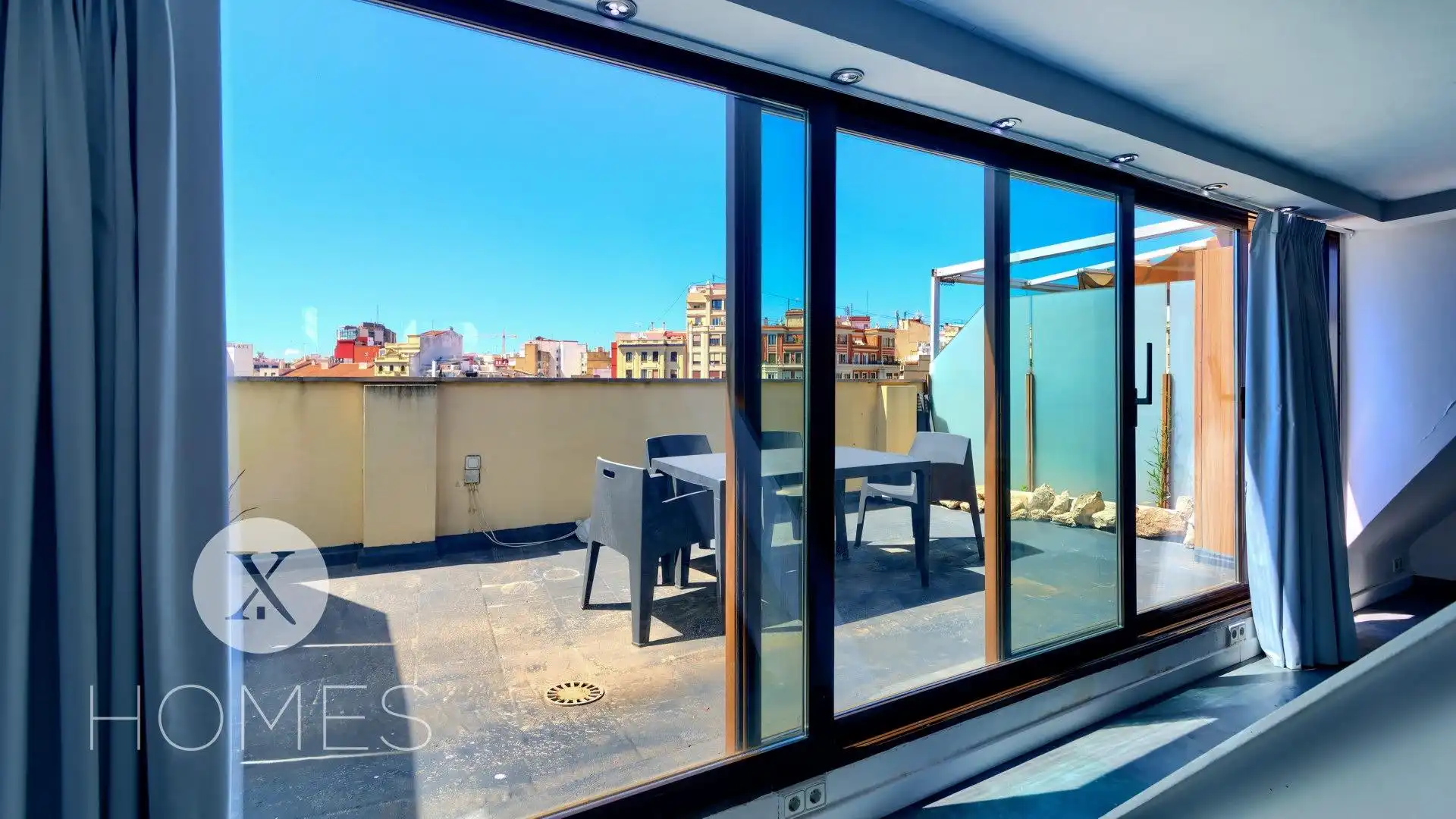 Terrasse von Maisonette zur Miete in Valencia mit Klimaanlage, Heizung und Möbliert