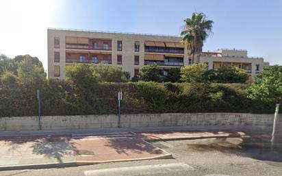 Exterior view of Flat for sale in Mairena del Aljarafe  with Air Conditioner, Storage room and Balcony