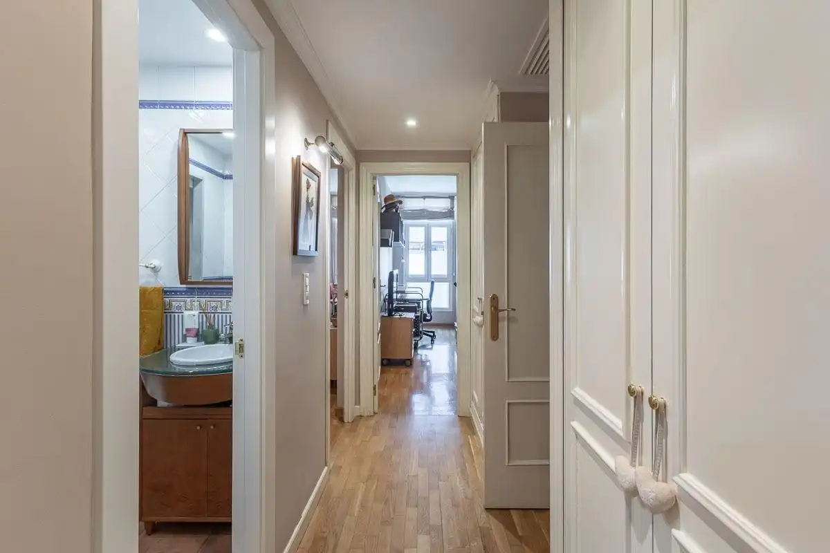 Piso en venta en Granada con Aire acondicionado, Calefacción y Trastero