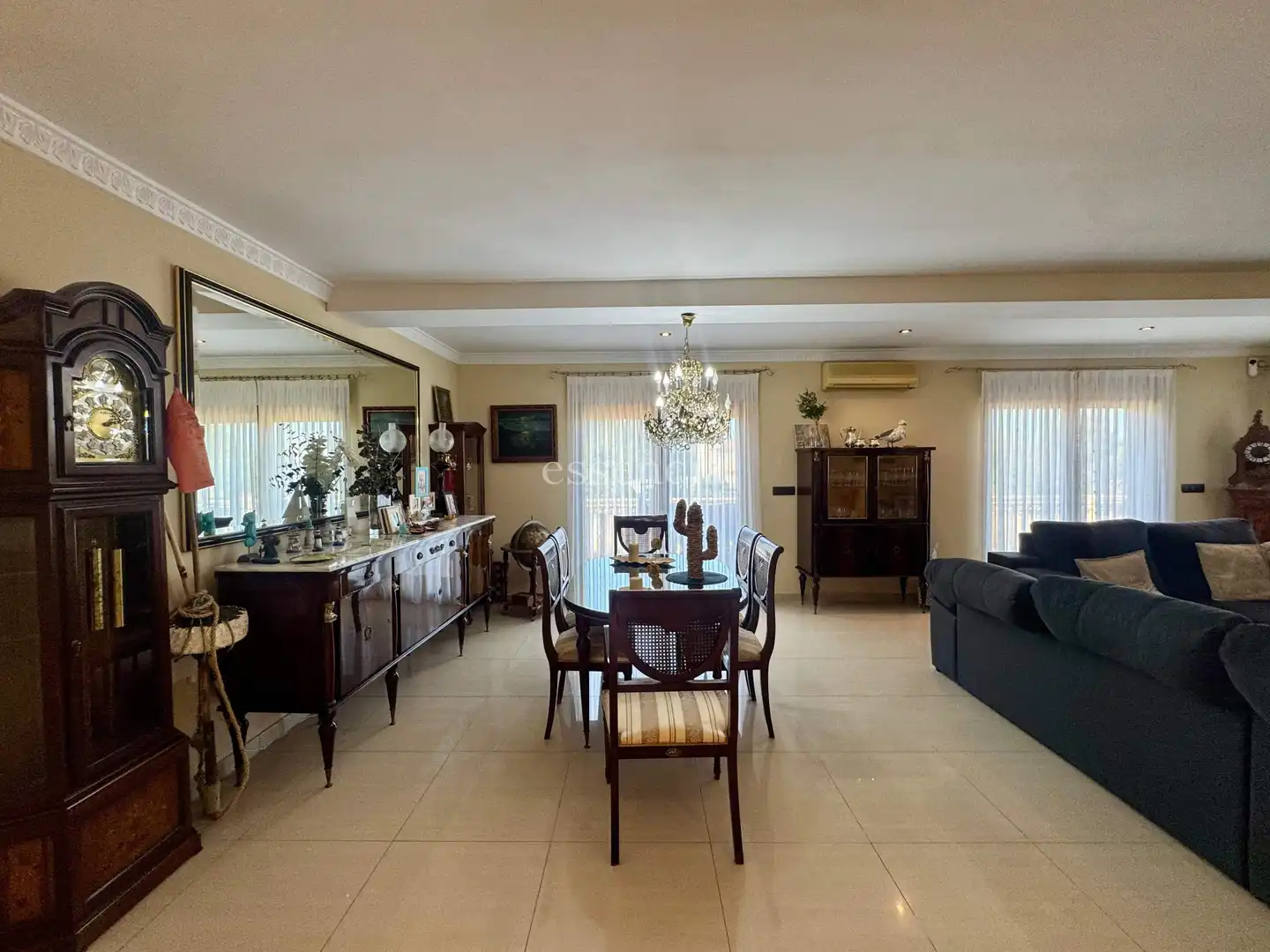 Comedor de Casa o chalet en venta en El Real de Gandia con Jardín privado, Terraza y Trastero