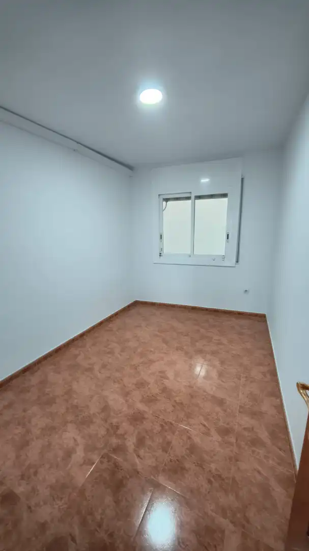Habitación de Piso en venta en Vilanova i la Geltrú con Aire acondicionado y Calefacción