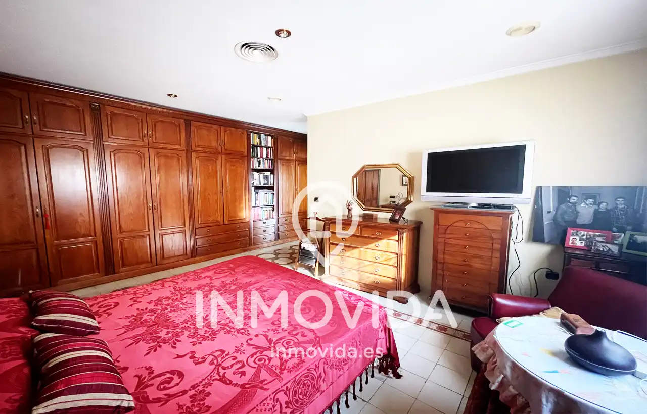 Bedroom of Houses for sale in Xàtiva  with Air Conditioner, Terrace and Furnished