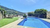 Piscina de Casa o xalet en venda en Sant Fost de Campsentelles amb Terrassa i Piscina