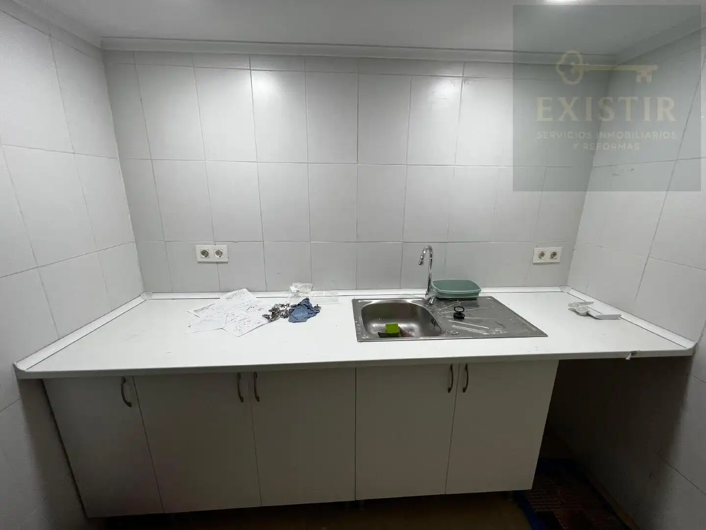 Garage for sale in San Juanillo