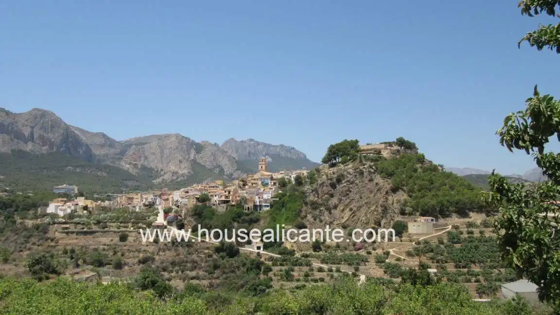 Villa con piscina in vendita a Avinguda Balcon de Ponoig, imagen 9