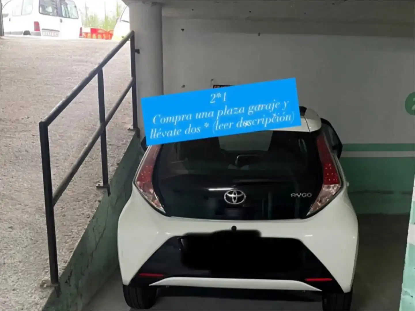 Parkplatz von Garage zum Verkauf in Cee