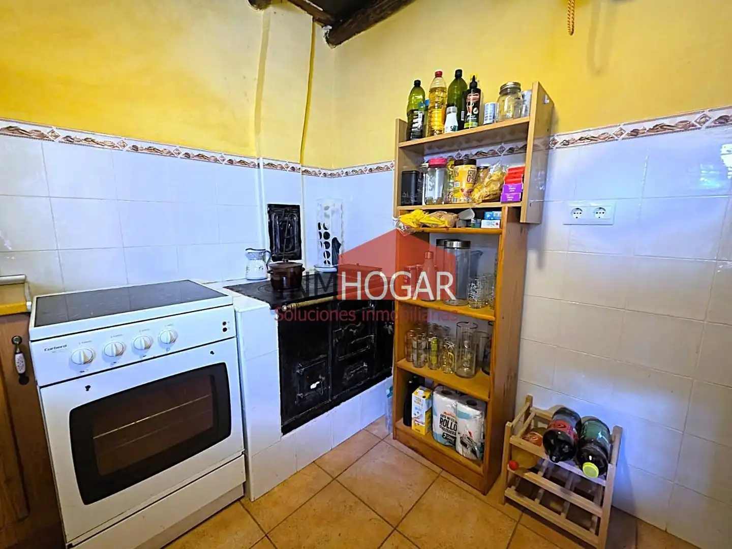 Cocina de Casa o chalet en venta en Madrigal de las Altas Torres con Amueblado