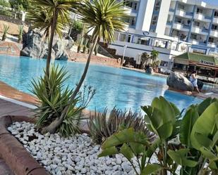 Piscina de Apartament en venda en San Miguel de Abona amb Terrassa, Moblat i Piscina comunitària