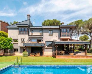 Garden of House or chalet for sale in Sant Cugat del Vallès  with Air Conditioner, Heating and Private garden