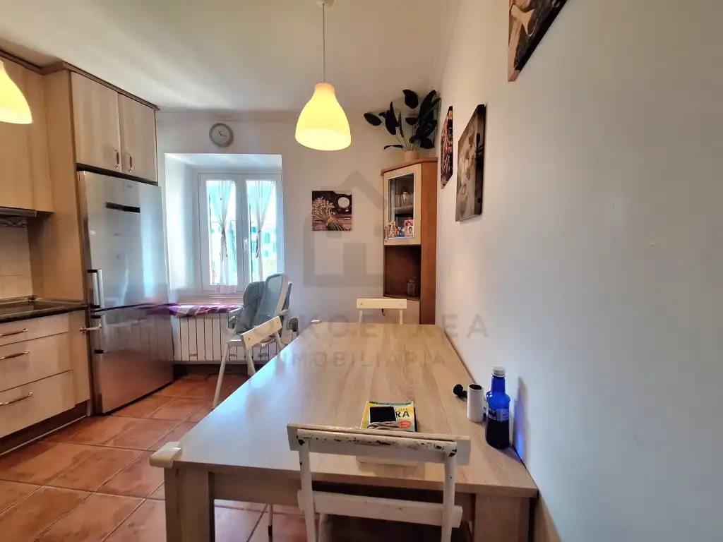 Kitchen of Flat for sale in Bera