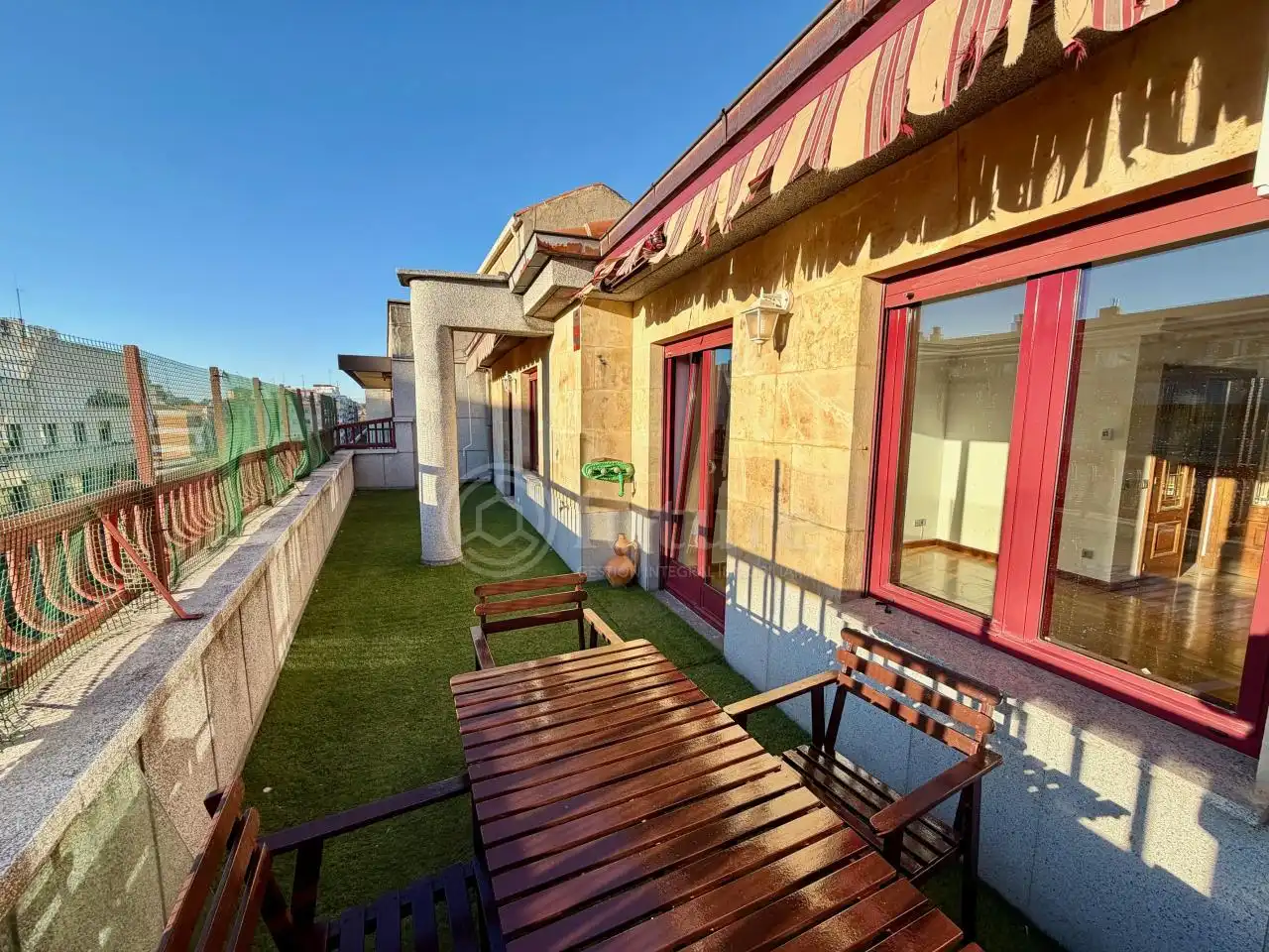 Terrasse von Dachboden zur Miete in Salamanca Capital mit Klimaanlage, Heizung und Parkett