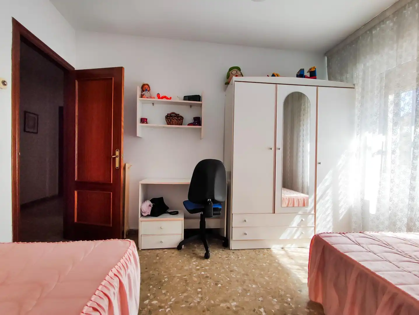Bedroom of Flat for sale in Argamasilla de Calatrava  with Air Conditioner, Heating and Storage room