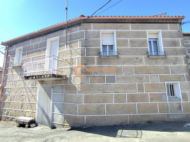 Haus mit Balkon zum Verkauf in Xunqueira de Ambía