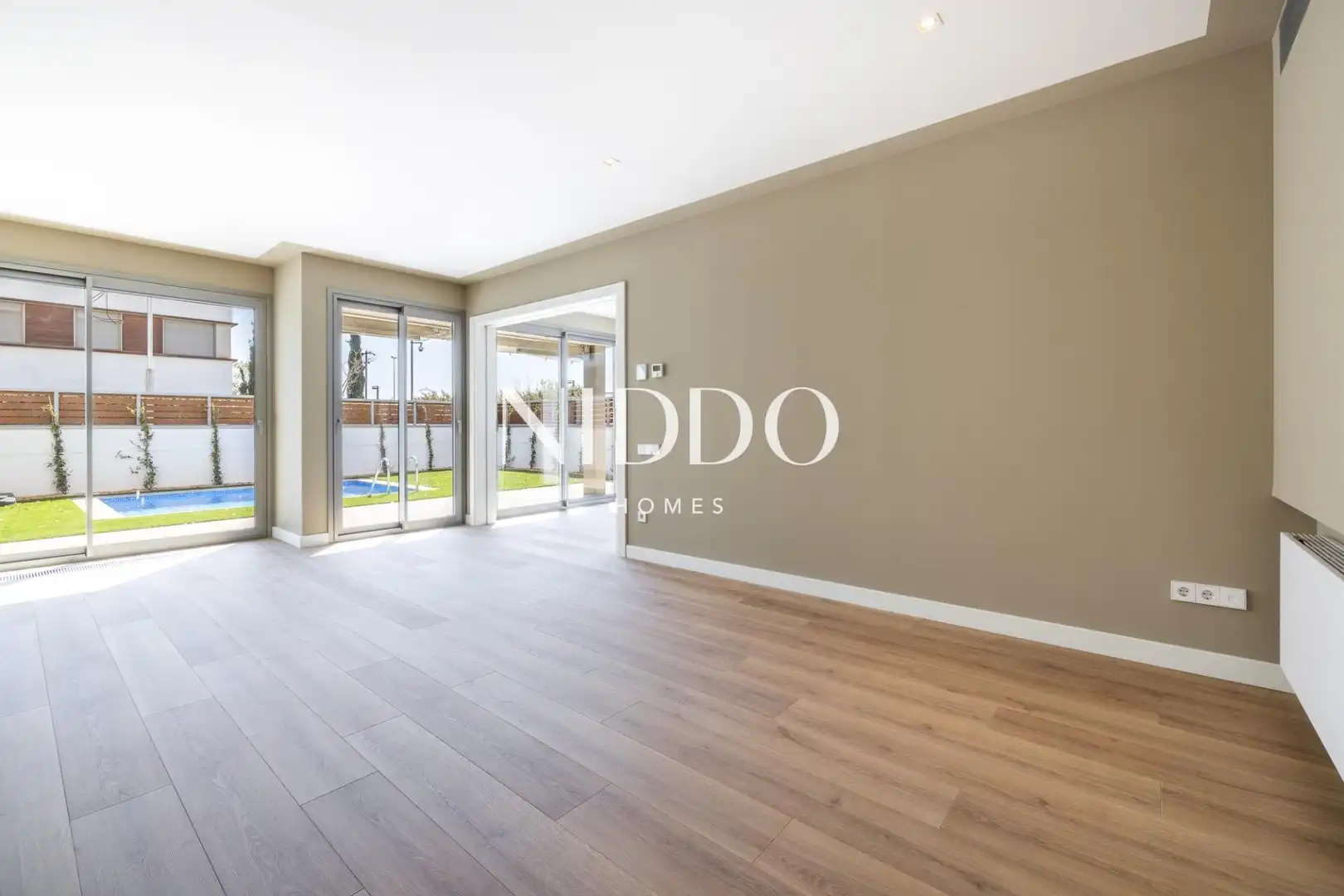 Living room of Detached homes for rent in Sabadell  with Air Conditioner, Heating and Private garden