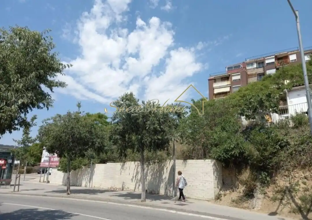 Vista exterior de Residencial en venda en Santa Coloma de Gramenet