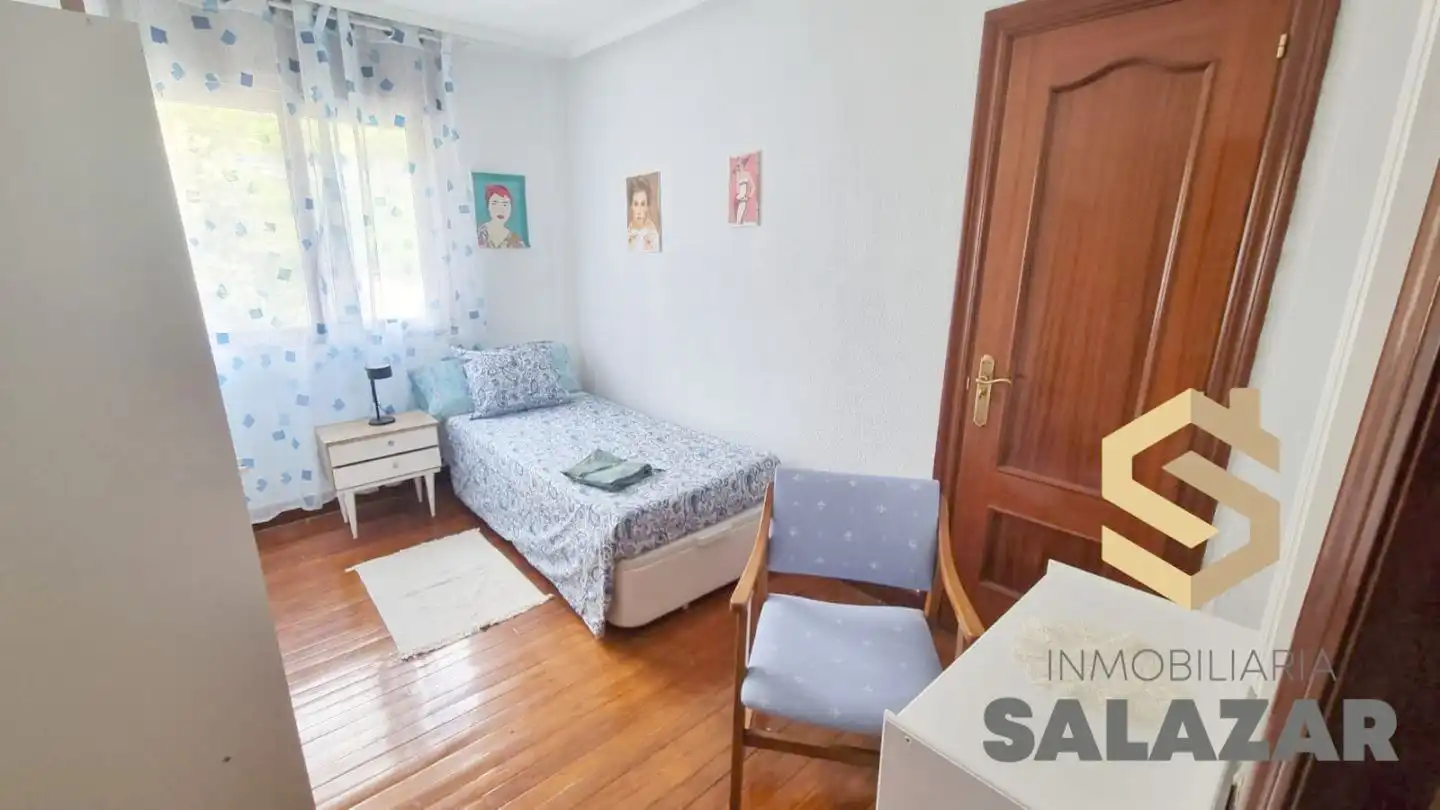 Habitación de Piso de alquiler en Bilbao  con Calefacción