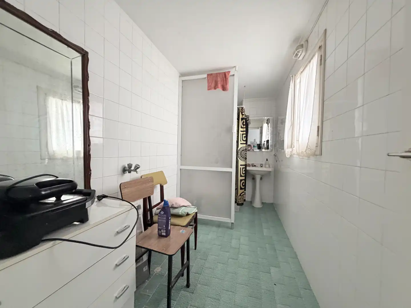 Bathroom of Detached homes for sale in Sevilla  with Air Conditioner, Terrace and Storage room