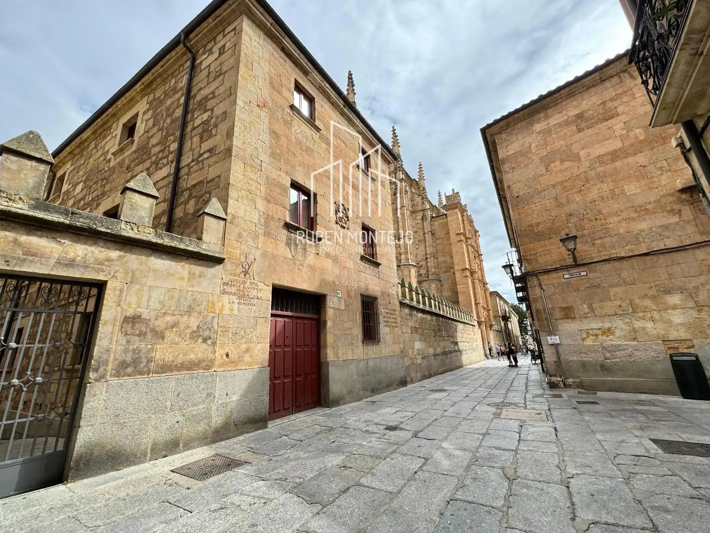 Apartamento de alquiler en Universidad - Tenerías