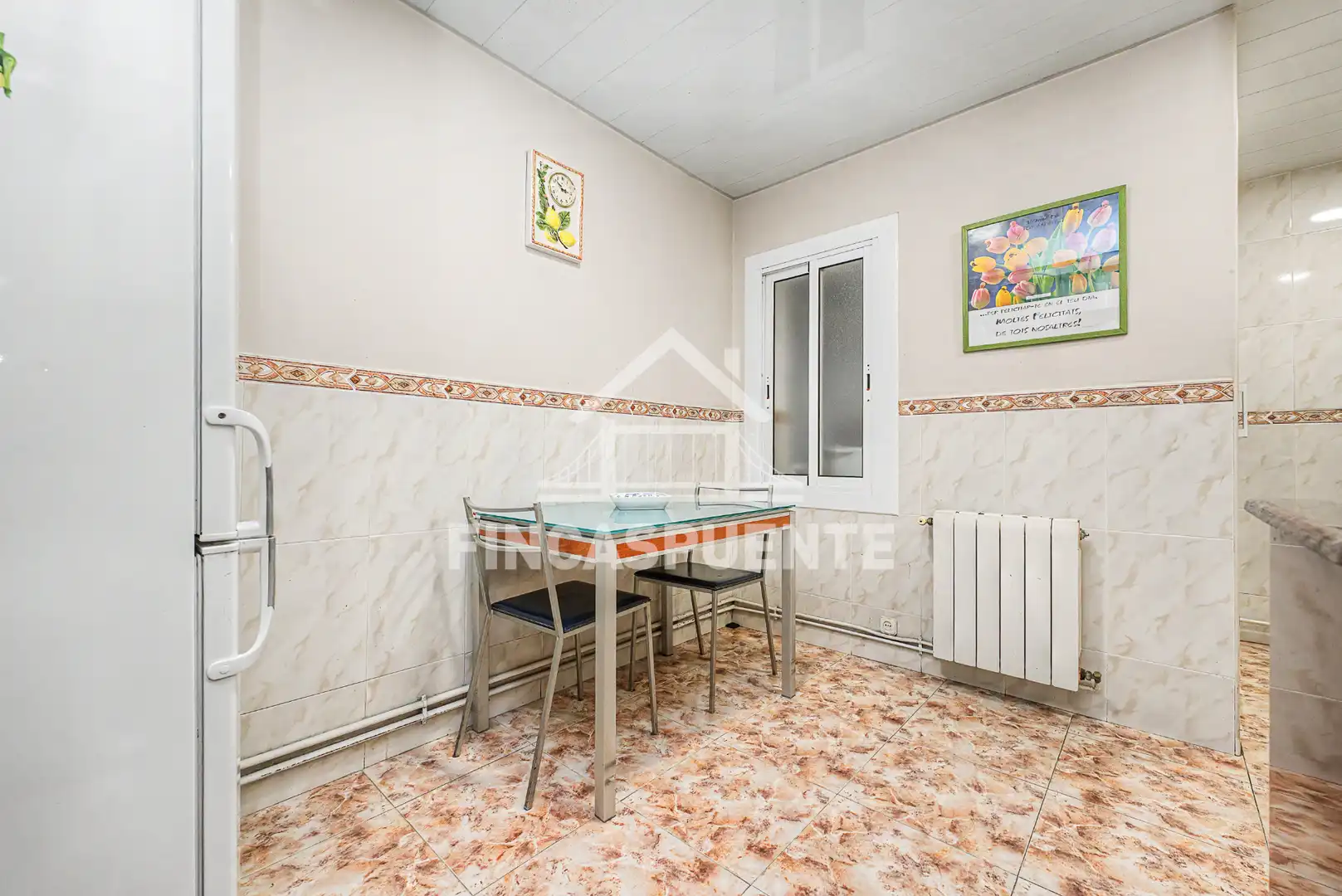 Küche von Wohnung zum Verkauf in Barcelona mit Klimaanlage, Heizung und Parkett