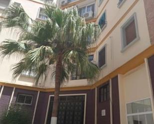 Exterior view of Flat for sale in  Sevilla Capital  with Air Conditioner