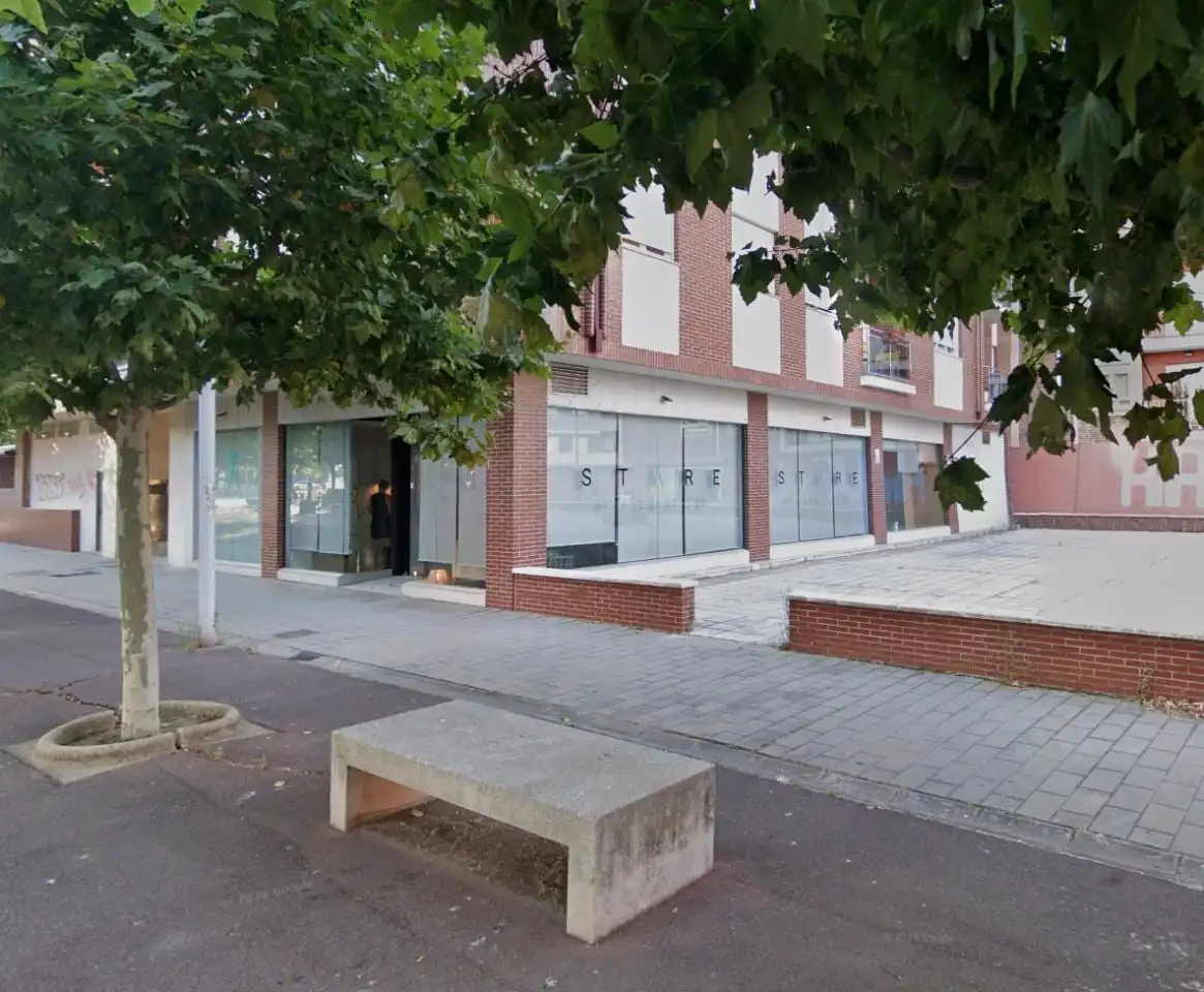 Local comercial en venda a Calle El Sabinar 6 Local 1 Y 2 24007 Leon, imagen 5